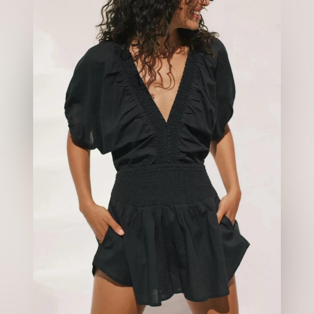 By Anthropologie Smocked Black Cotton Romper Sz M Vacation Resortwear Pockets